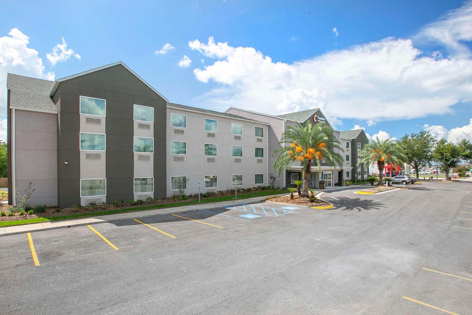 Comfort Inn & Suites Houma Exterior photo